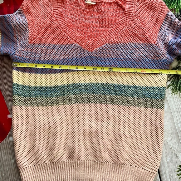 Hem & Thread Striped Colorblock Pullover V-Neck Sweater - Picture 6 of 10